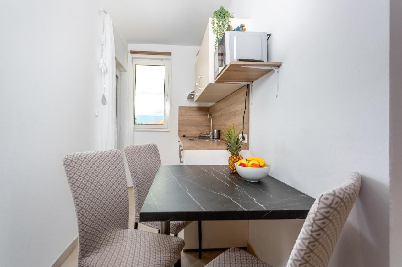Divine Apartments Baška Eksteriør billede