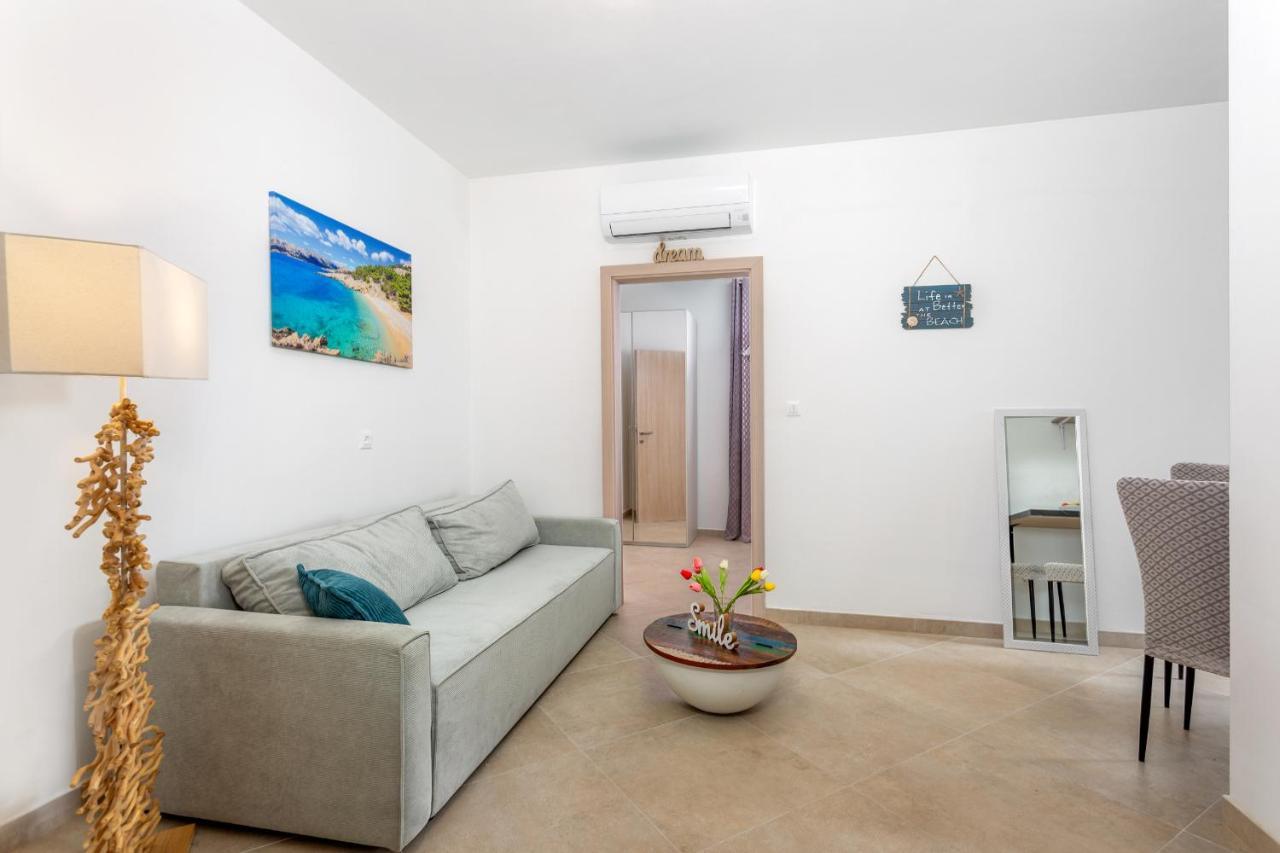Divine Apartments Baška Eksteriør billede