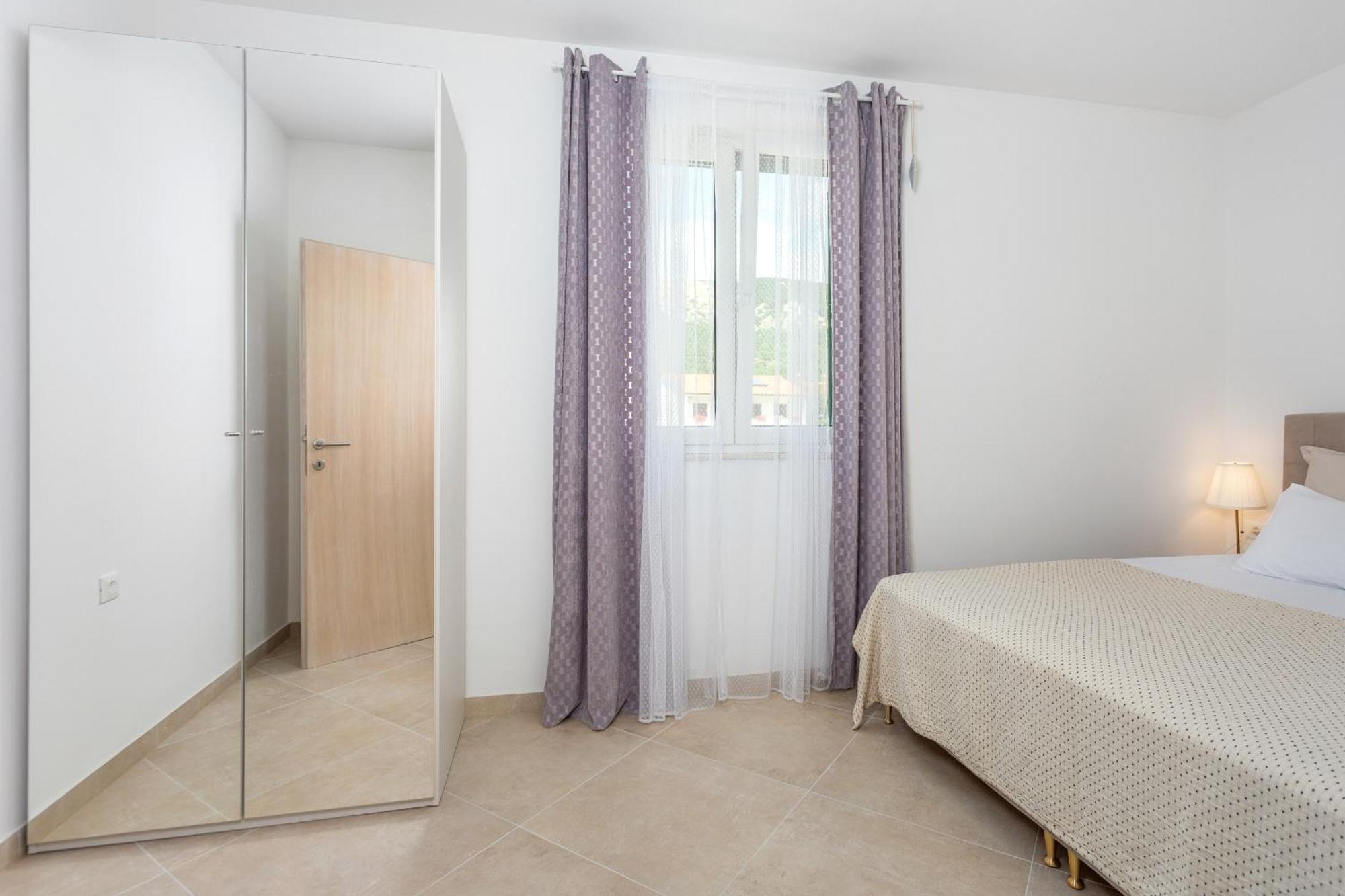 Divine Apartments Baška Eksteriør billede