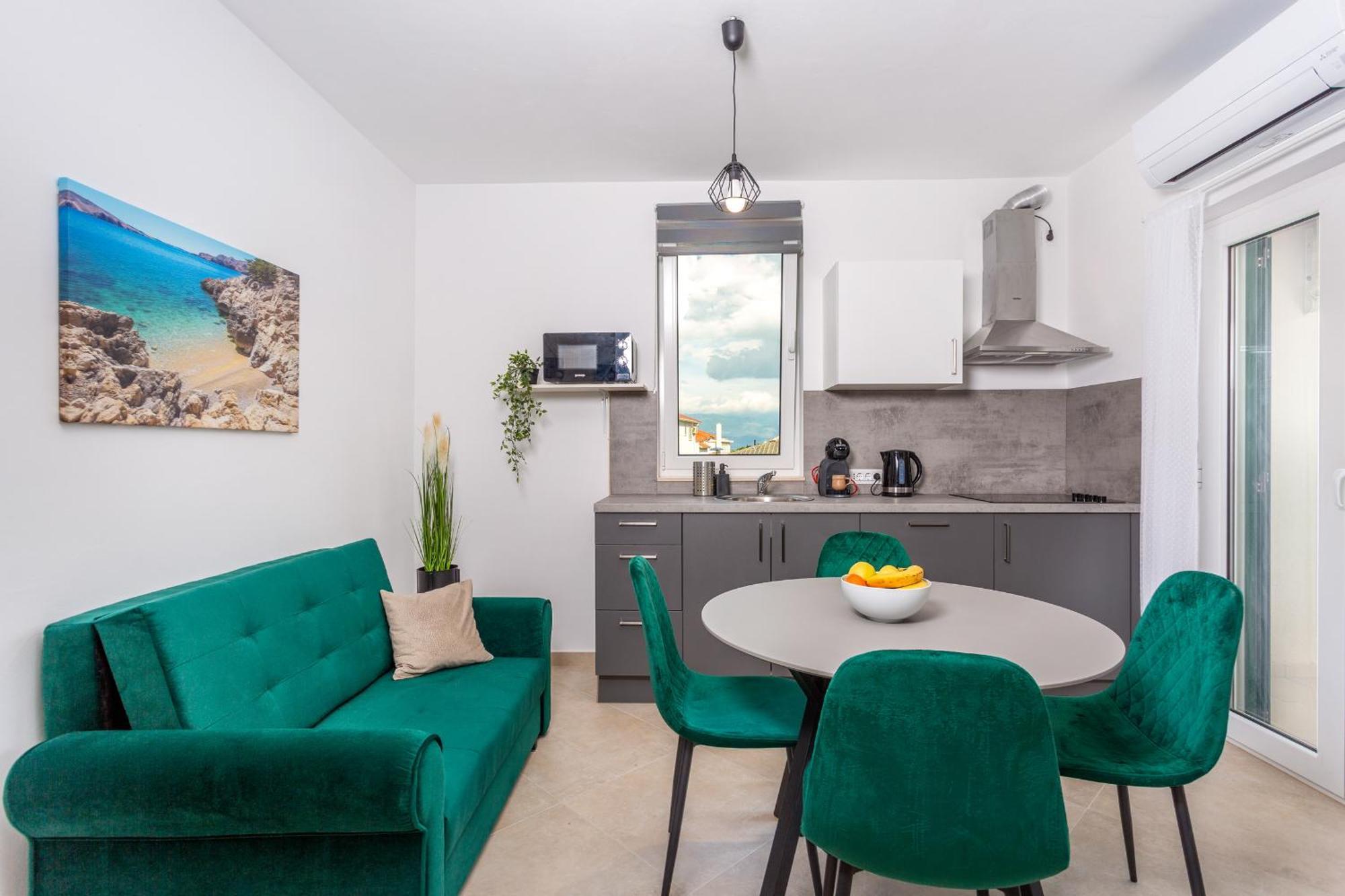Divine Apartments Baška Eksteriør billede